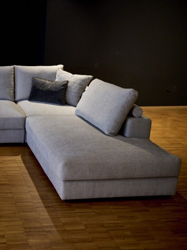 Sophisticated Living Sofas Lagoon 6